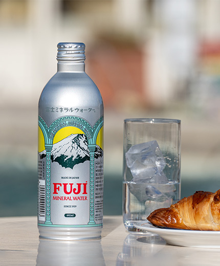 富士ミネラルウォーター「アルミボトル缶」好評販売中！